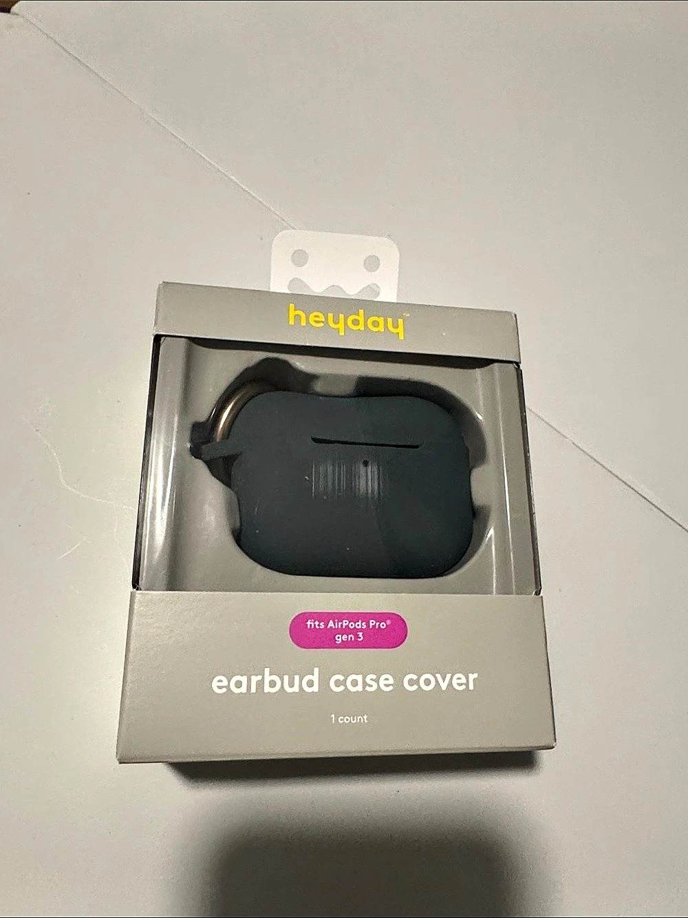 AirPods Pro Gen 3 earbud case cover Dark Green NWT